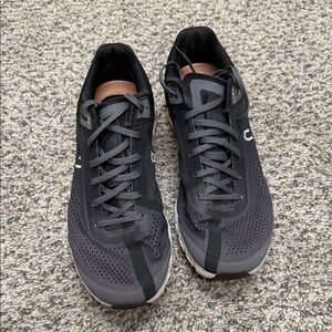 On Running Women's Black and Gray Athletic Shoes